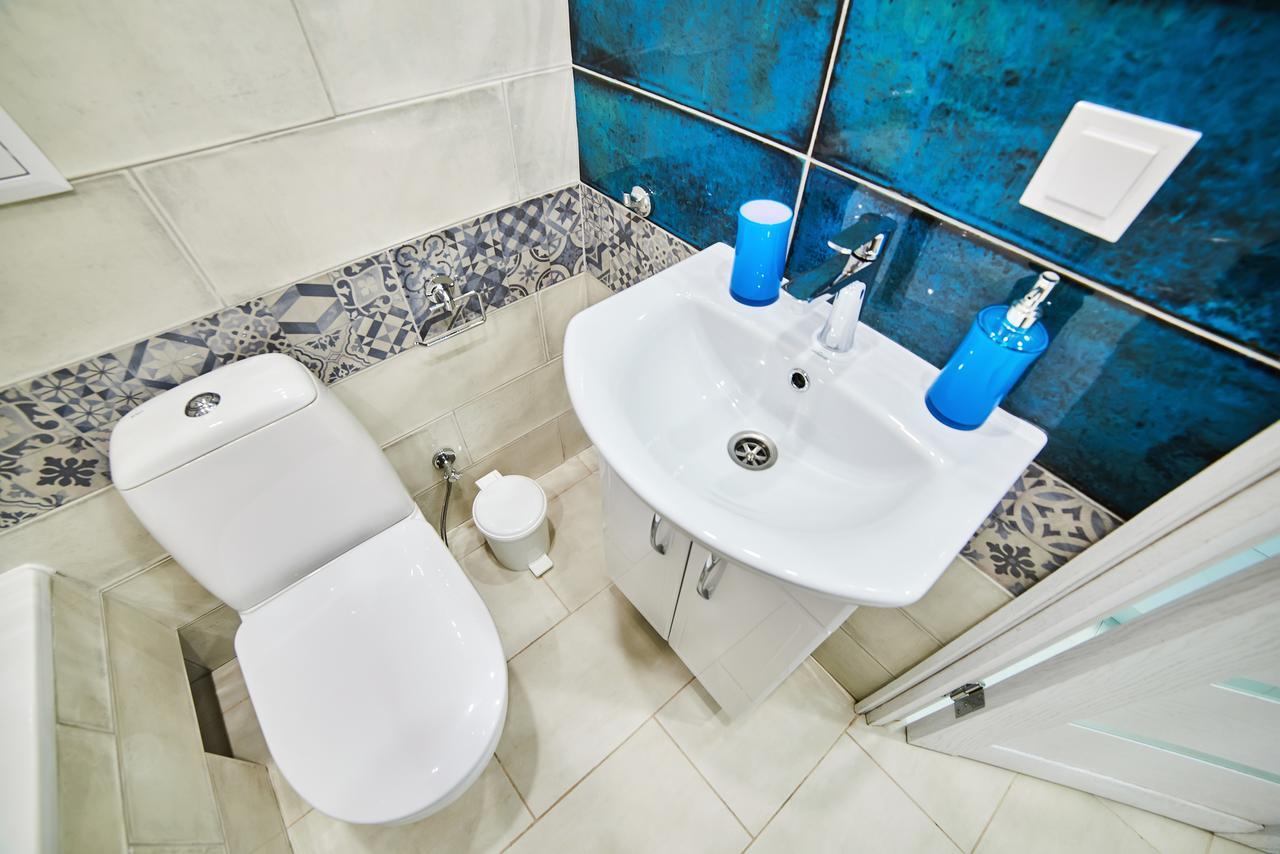 Romantic Apartment In The Сity Сenter ลวีฟ ภายนอก รูปภาพ
